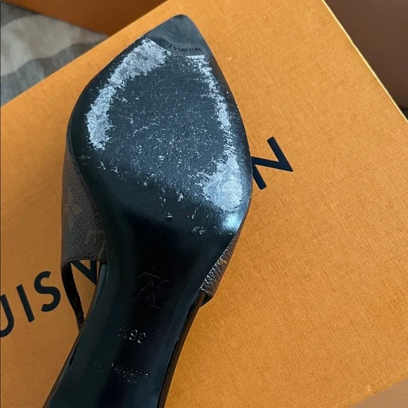 Louis Vuitton Black Monogram Pointed Slingback Pump - Picture 6 of 7